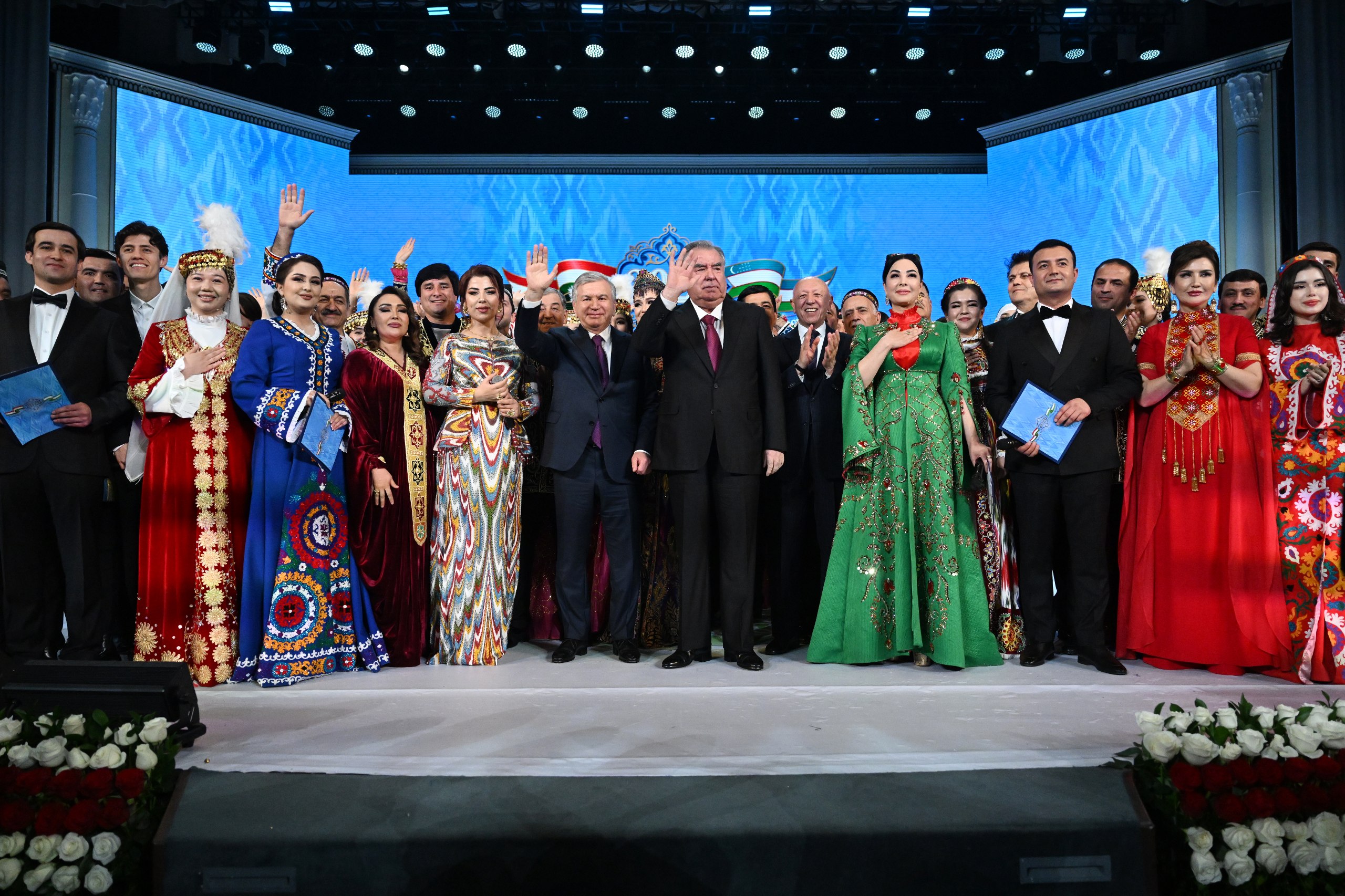 An Evening of Friendship was held in Tashkent with the participation of the leaders of Tajikistan and Uzbekistan.