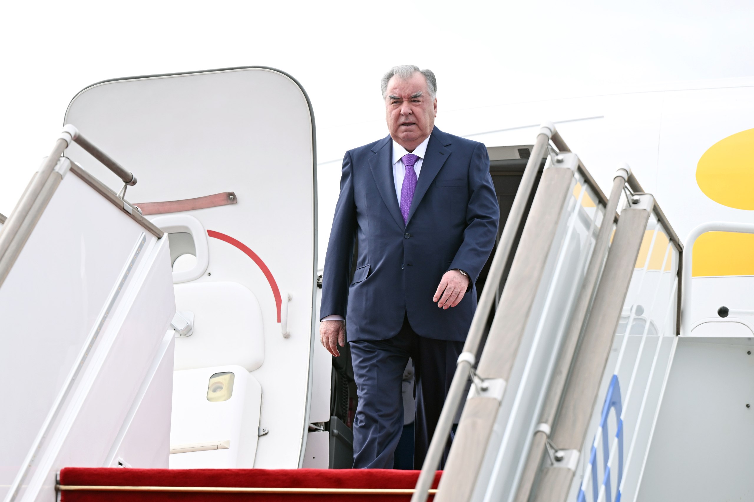 The President of Tajikistan began a working visit to the Sughd region.