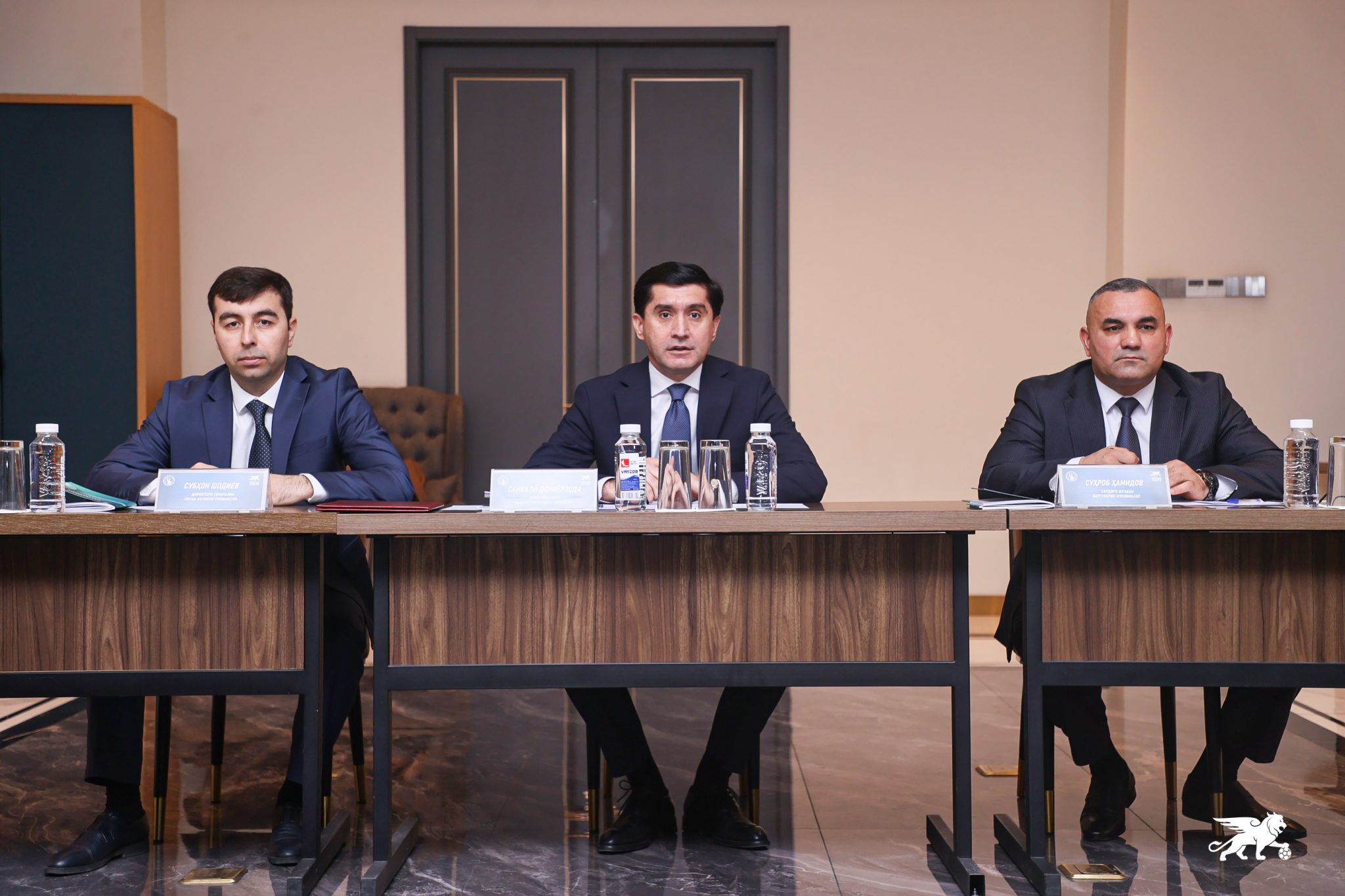 The Tajikistan Football League held a seminar for commissioners before the start of the season.