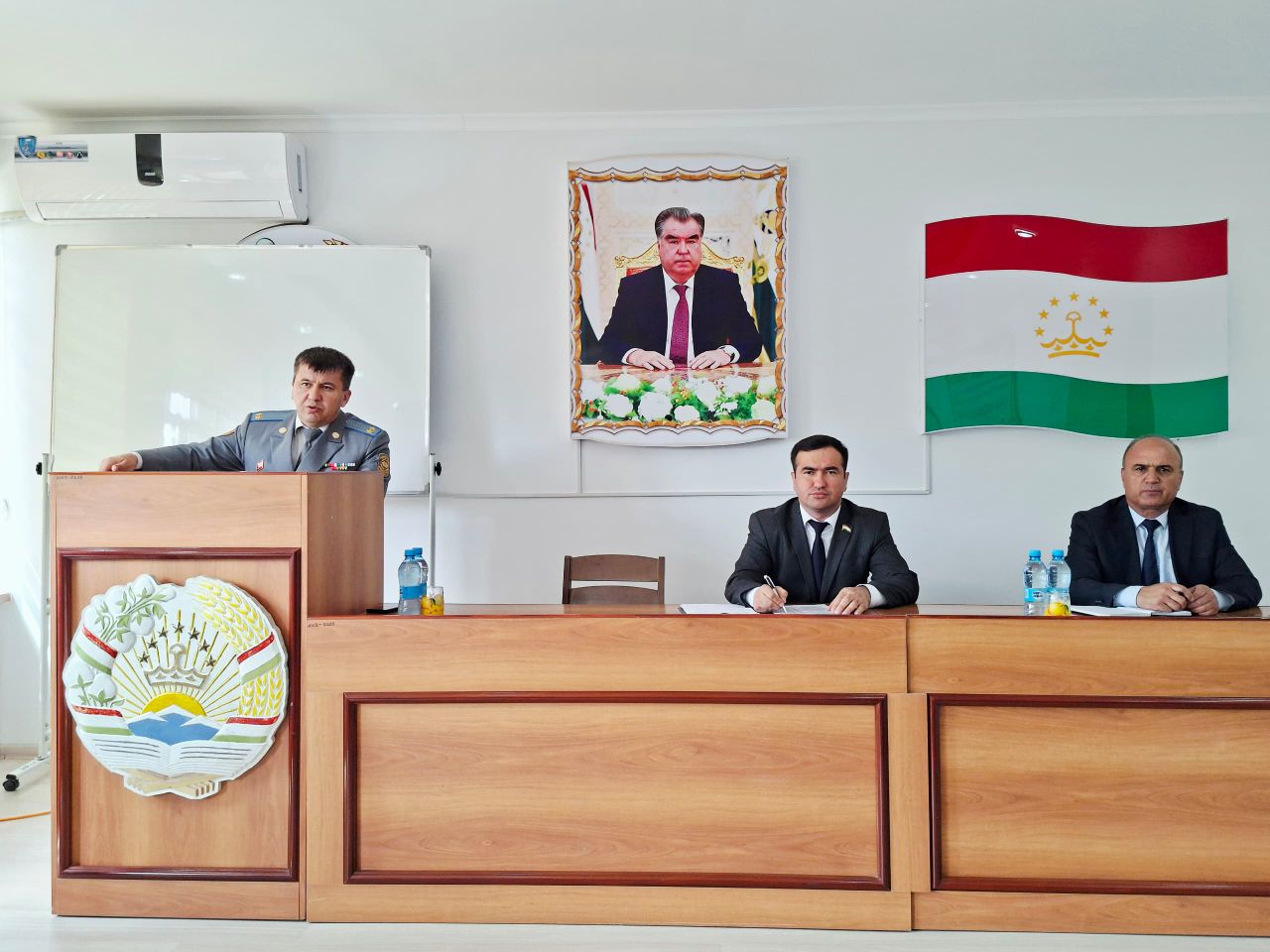Anti-corruption measures were discussed in districts of the Khatlon region.