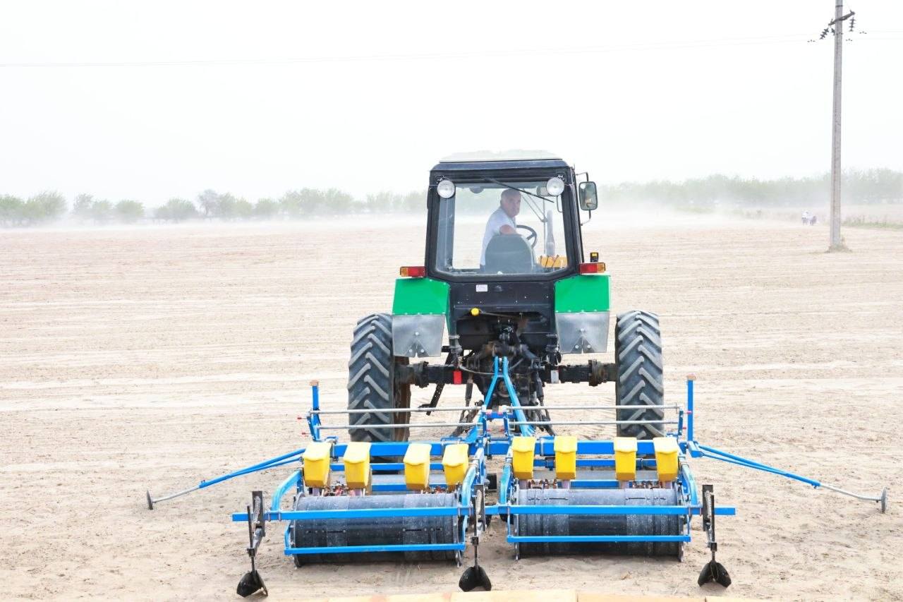In Kanibadam, 748 hectares of abandoned land are being brought back into agricultural use.