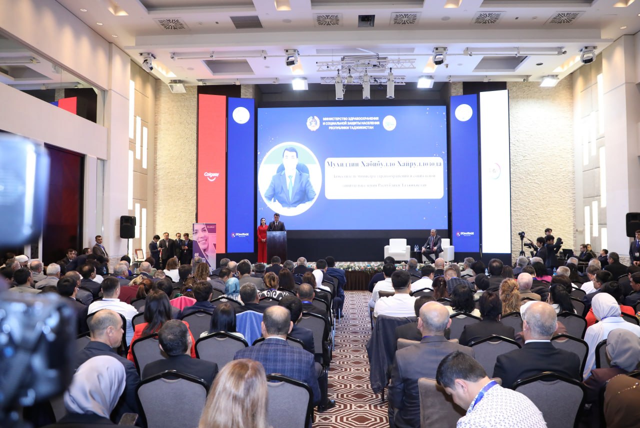 The International Congress of Dentists brought together specialists from around the world in Dushanbe.