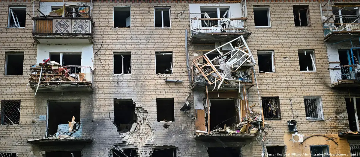 Four people were killed in Kherson as a result of strikes.