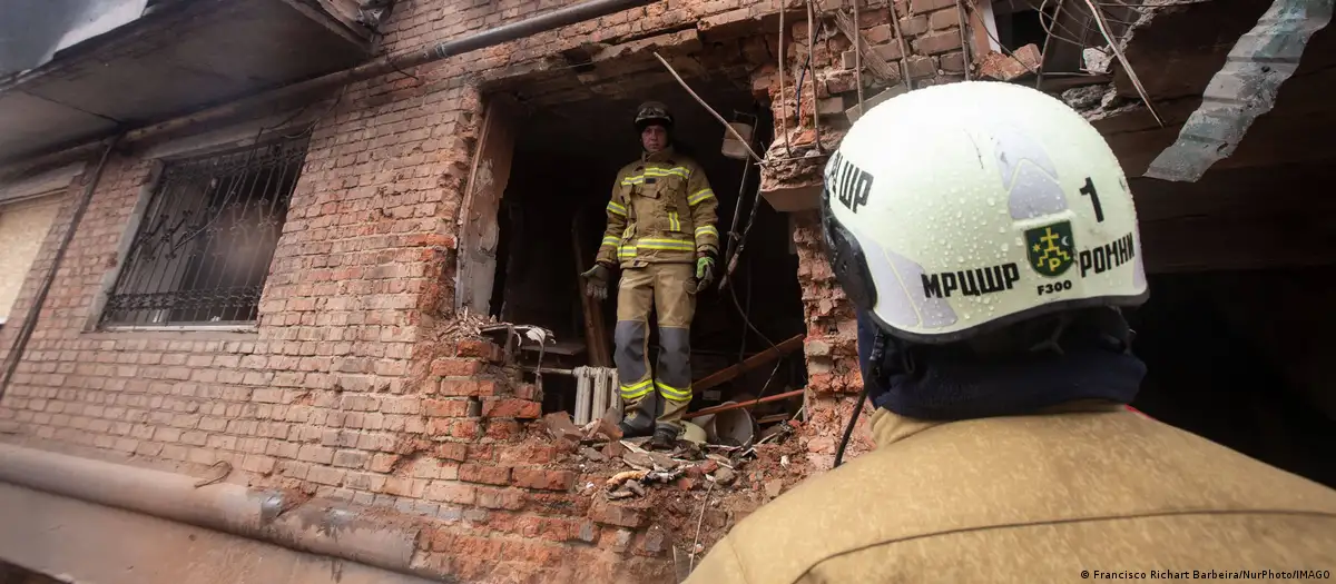 Kyiv and Moscow accused each other of violating the Easter truce.