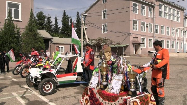 Tajik motorcyclists won prizes at the 2026 Silk Road Rally.