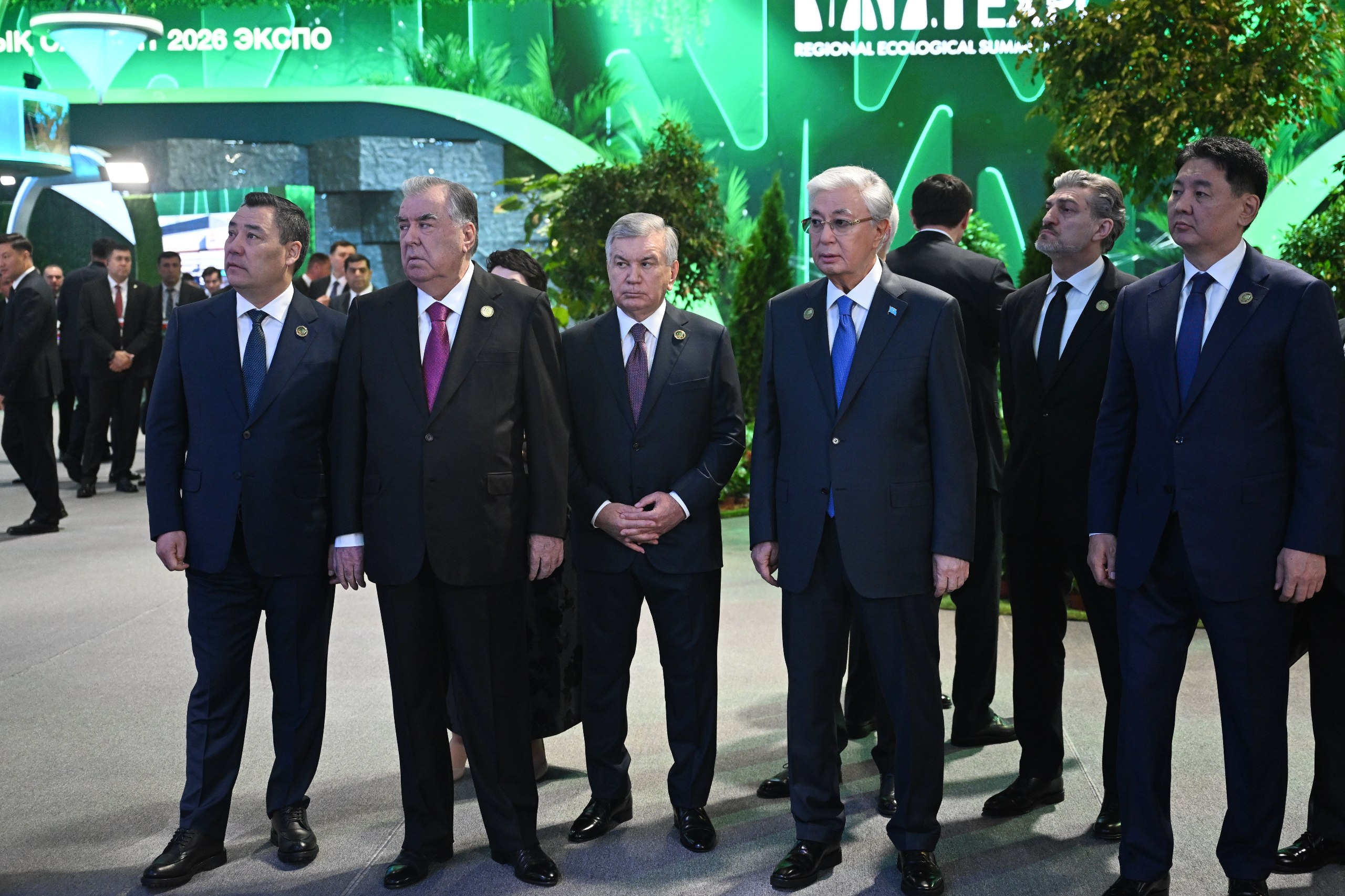 Emomali Rahmon visited the exhibition at the environmental summit in Astana.