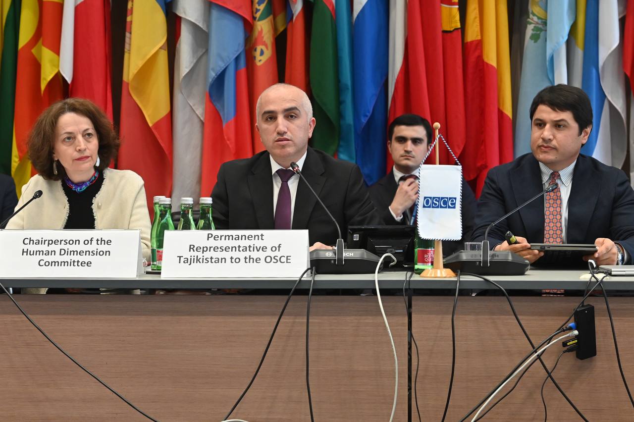 Tajikistan presented the Manifesto of Cyrus the Great to the OSCE