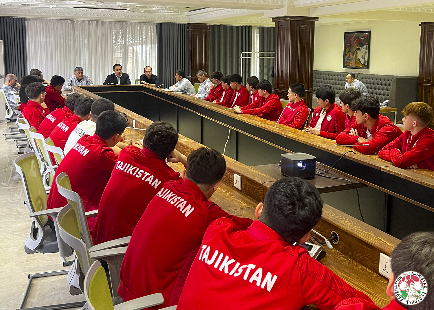 Tajikistan's U-17 youth team was sent off to the Asian Cup