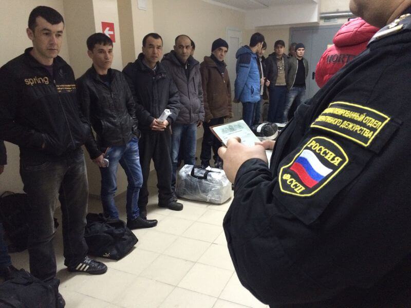 Russia plans to expand grounds for deporting migrants
