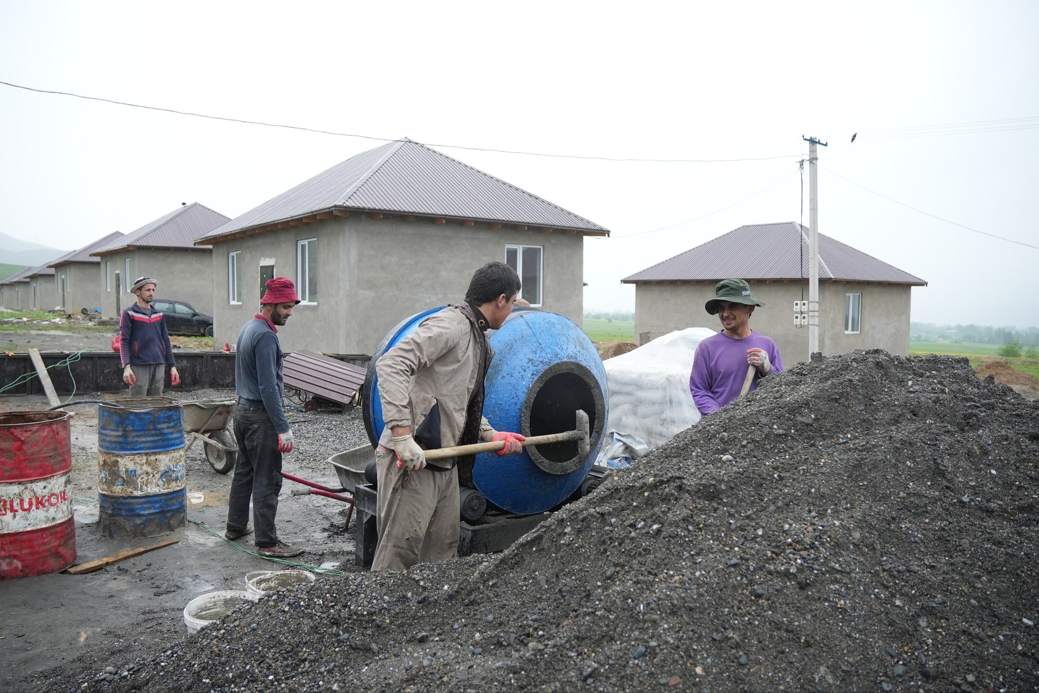 A new village for environmental migrants is being built in Penjikent.