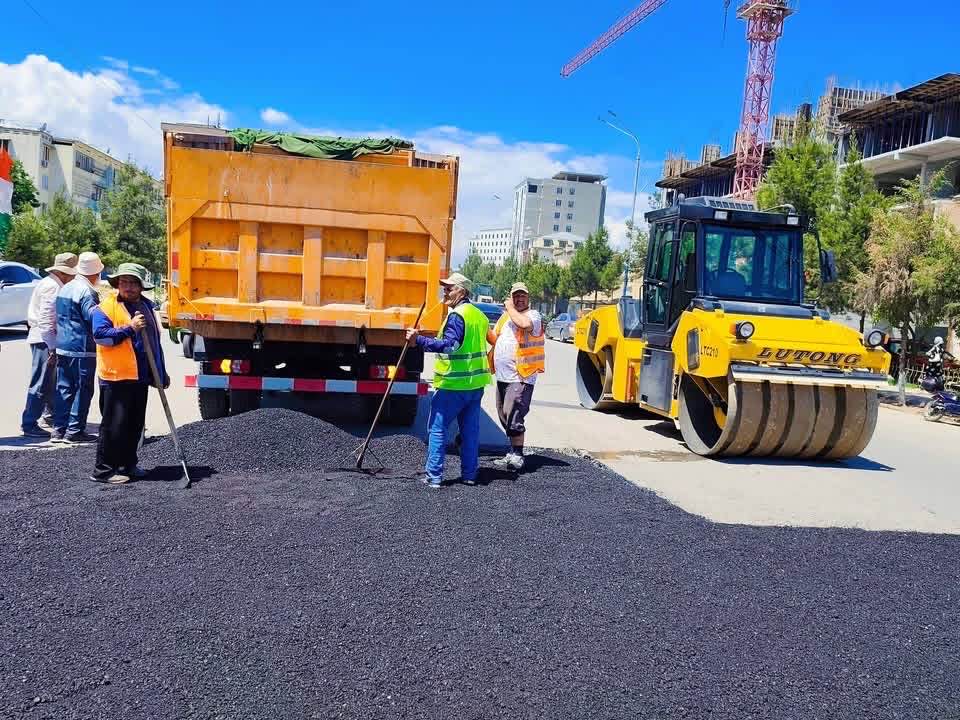 Road infrastructure restoration continues in Bokhtar