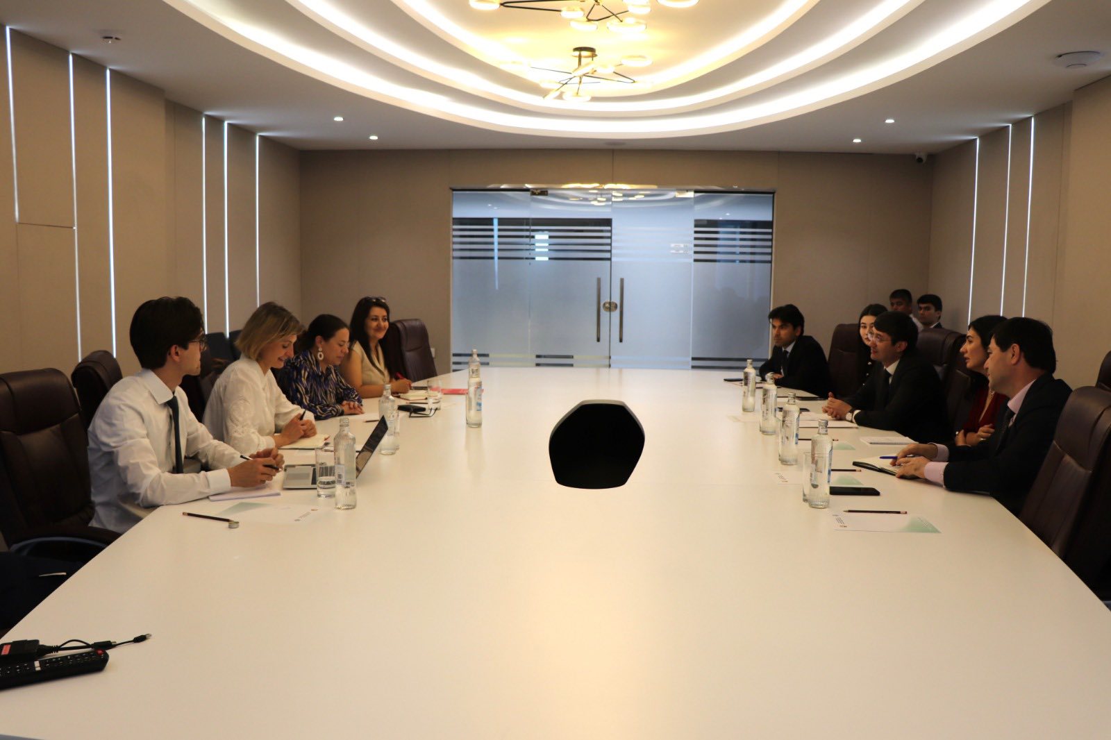 The development of Tajikistan's IT sector and startup ecosystem was discussed in Dushanbe.