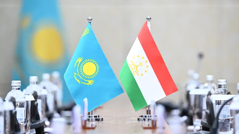 Tajikistan and Kazakhstan have agreed to simplify transit traffic.