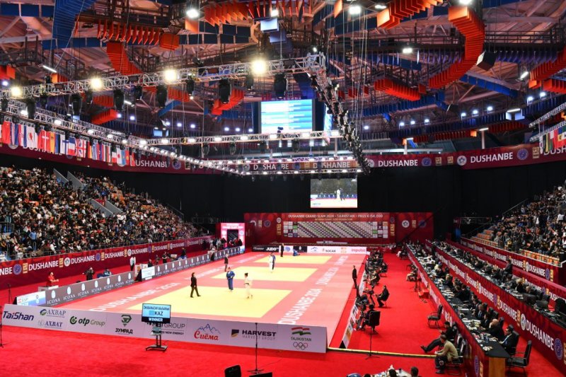 More than 240 judokas from 34 countries will compete in the Grand Slam tournament in Dushanbe.