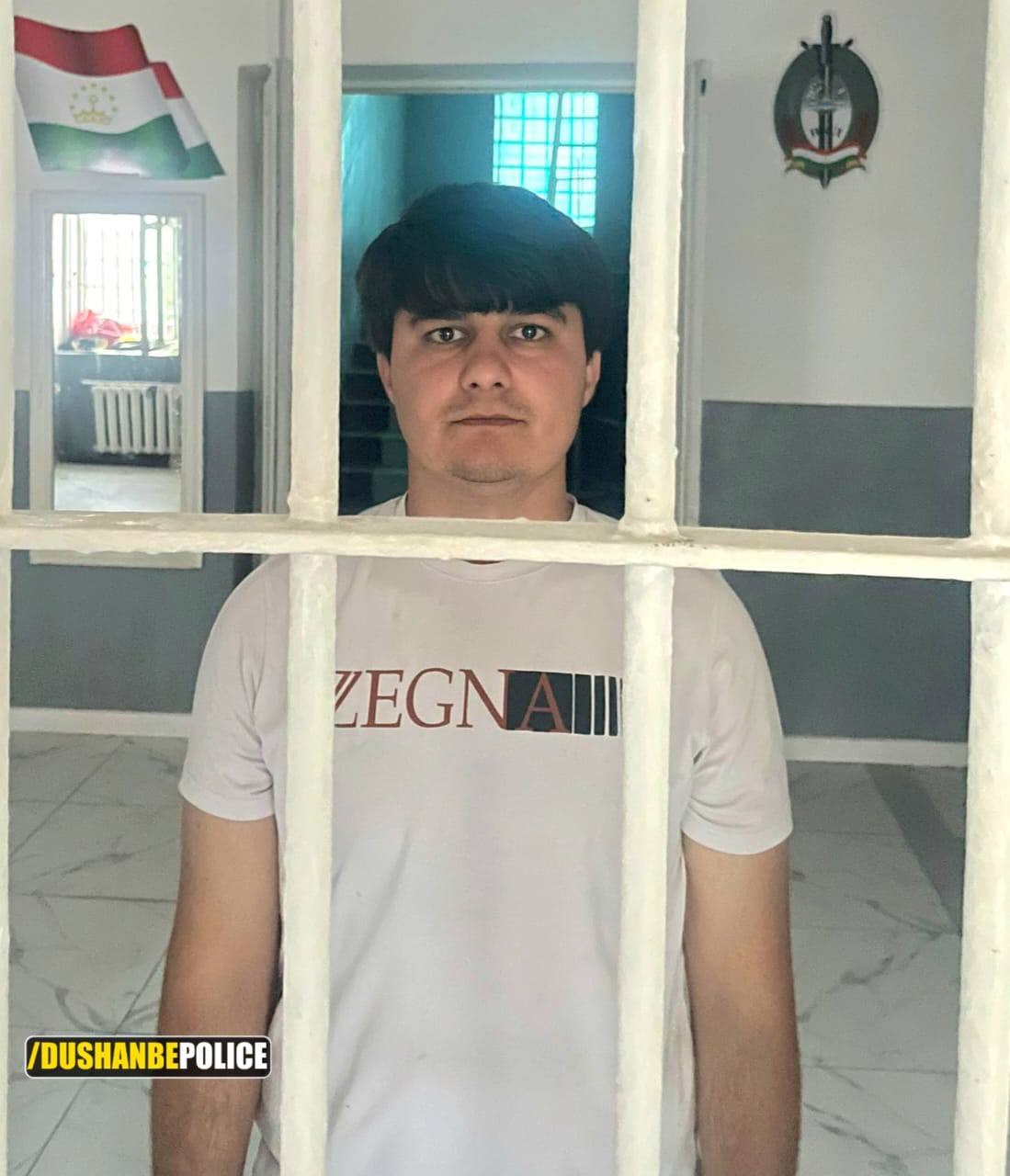 A man attacked employees of a microcredit organization in Dushanbe.
