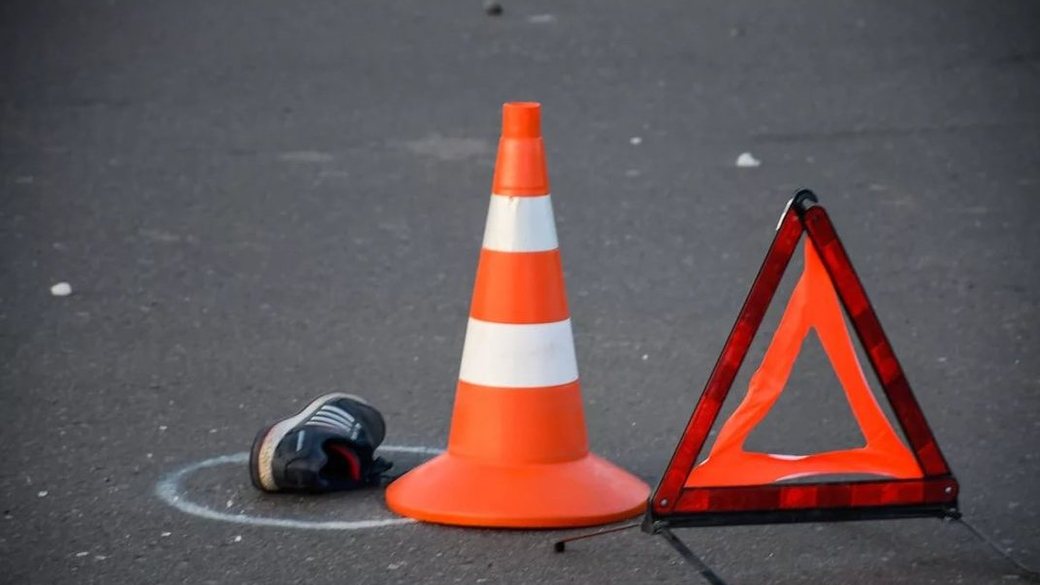 A seven-year-old child was killed by a car in the Gafurov district.