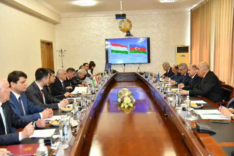 Dushanbe and Baku agreed to develop cooperation in the field of land cadastre.