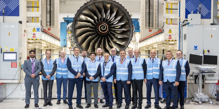Somon Air discussed fleet development with Rolls-Royce and UKEF