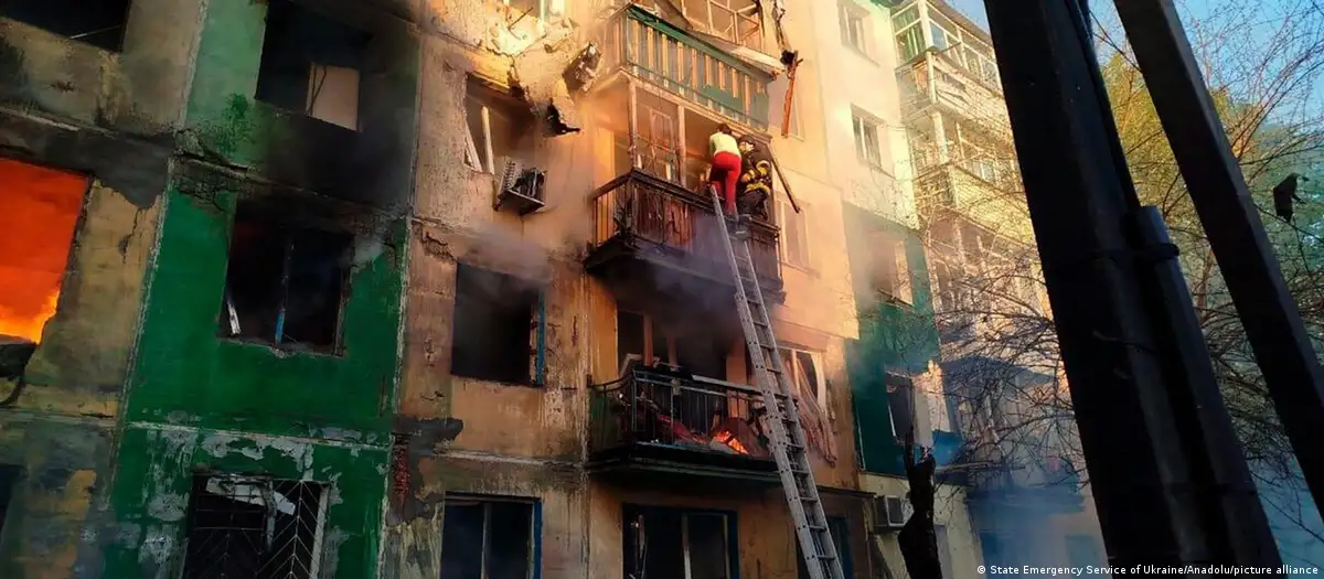 12 injured: A high-rise building in Pavlograd was damaged as a result of a drone attack.