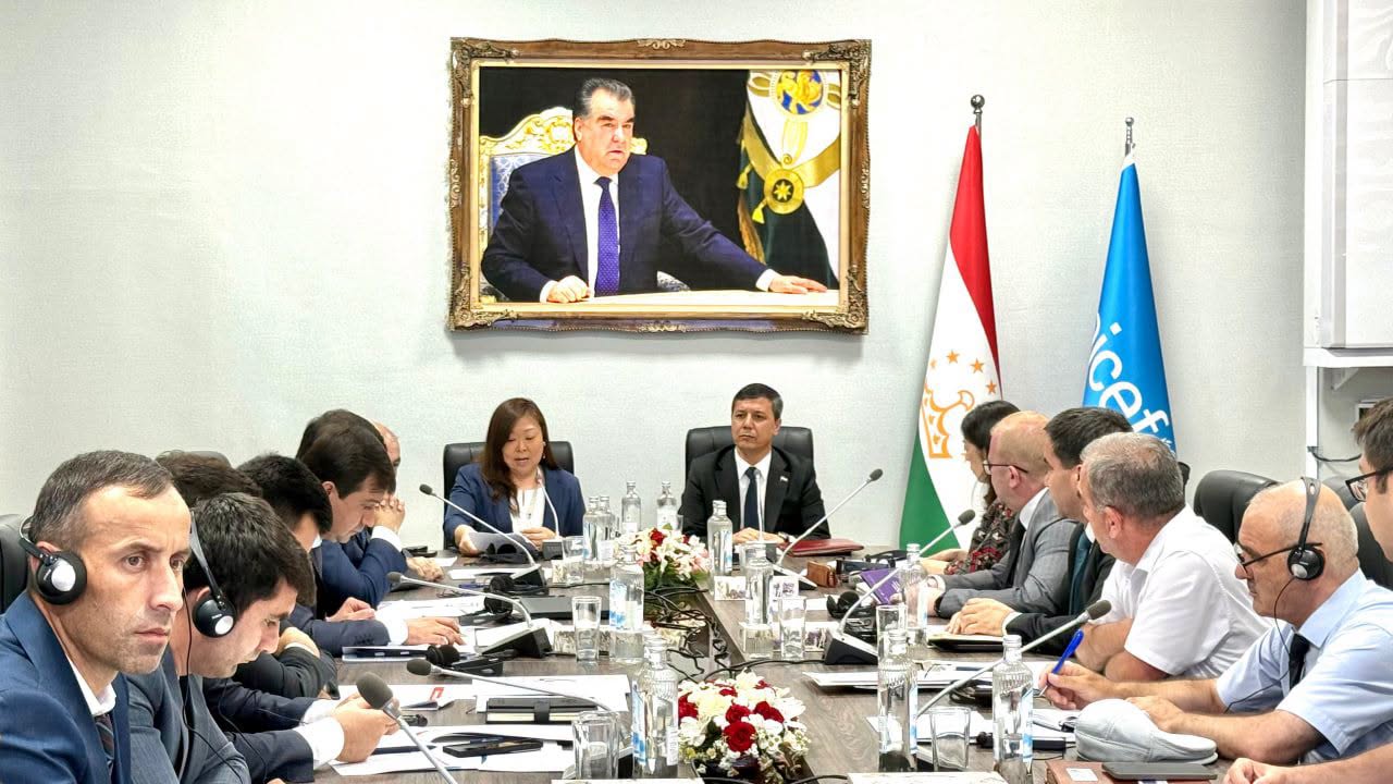 Tajikistan's Ministry of Education is preparing a program on artificial intelligence for schoolchildren.