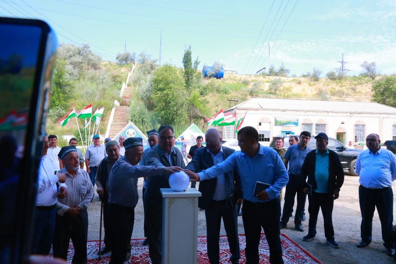 A new unit at the Mirzochul-1 pumping station was commissioned in Zafarabad.