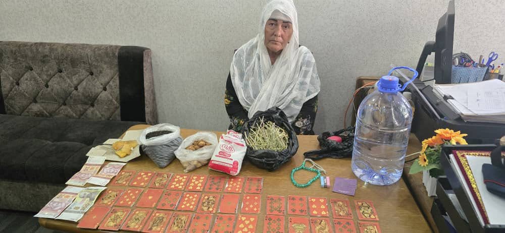 A fortune teller offering services via WhatsApp was detained in Khatlon.