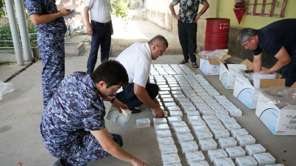 2,000 packs of cigarettes without excise stamps were seized from illegal circulation in Dushanbe.
