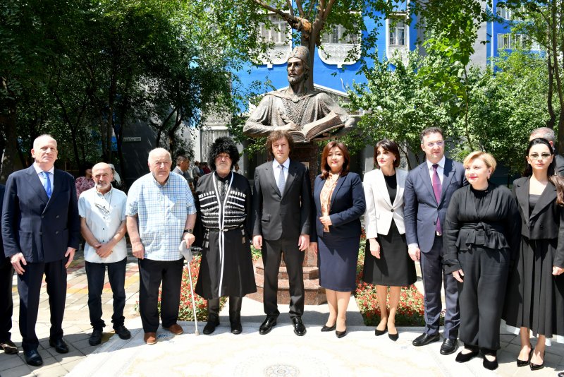 A bust of Shota Rustaveli was unveiled in Dushanbe.