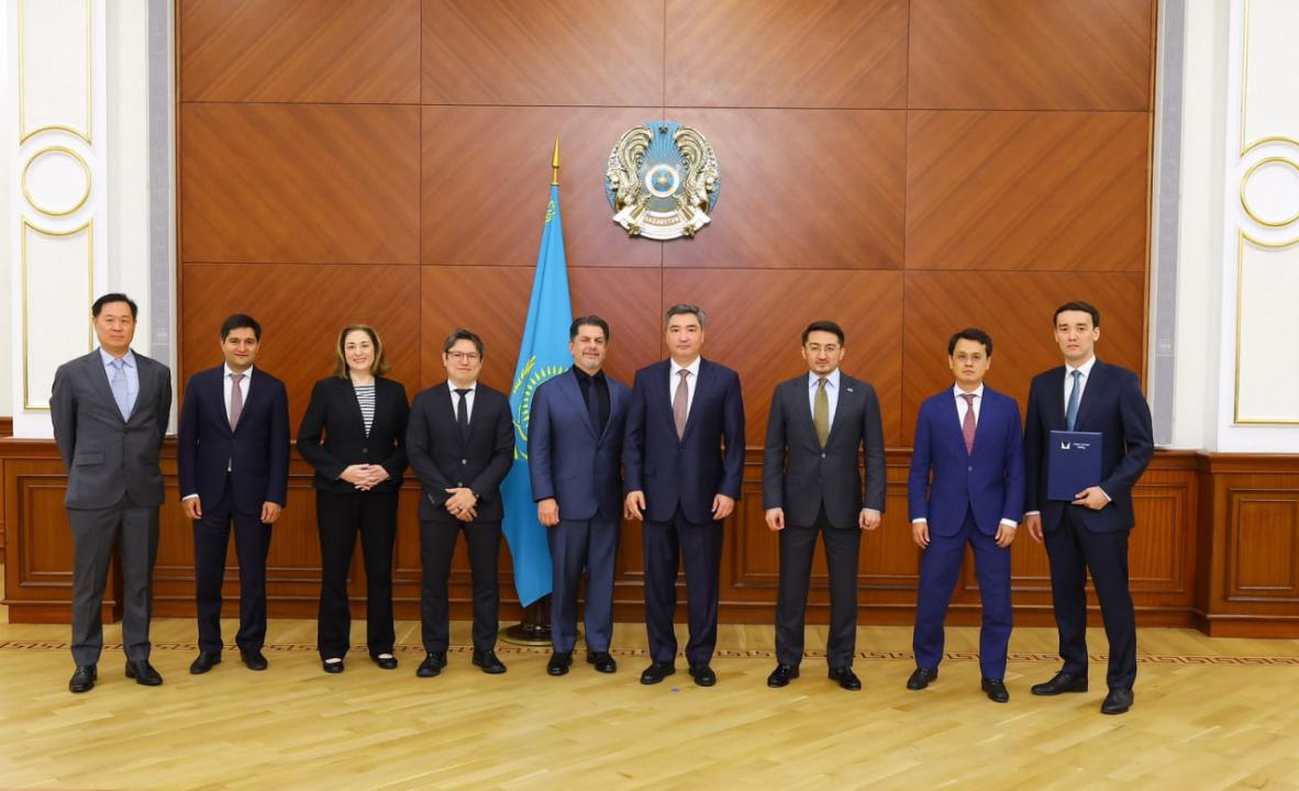 Data Center Valley: The Kazakh government and IT giants Firebird and NVIDIA signed a $10 billion package of AI agreements.