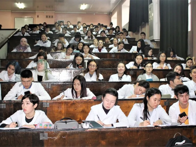 In Kyrgyzstan, 13 medical universities have lost the right to issue diplomas after accreditation.