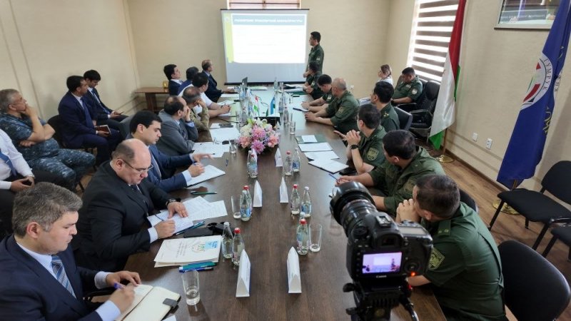 A meeting of the working group of customs authorities of Tajikistan and Uzbekistan was held at the Fotekhobod-Oybek checkpoint.
