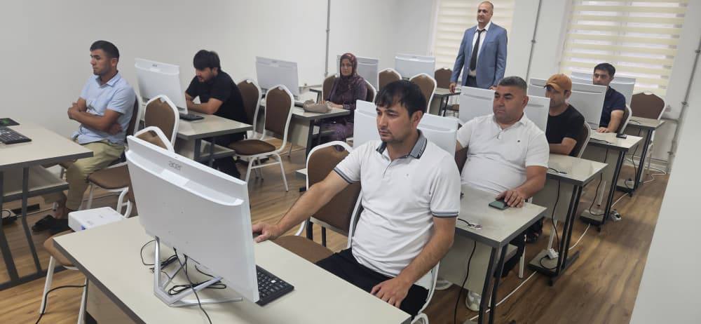 Free courses have opened in Dushanbe to prepare migrants for exams in Russian language, history, and Russian legislation.