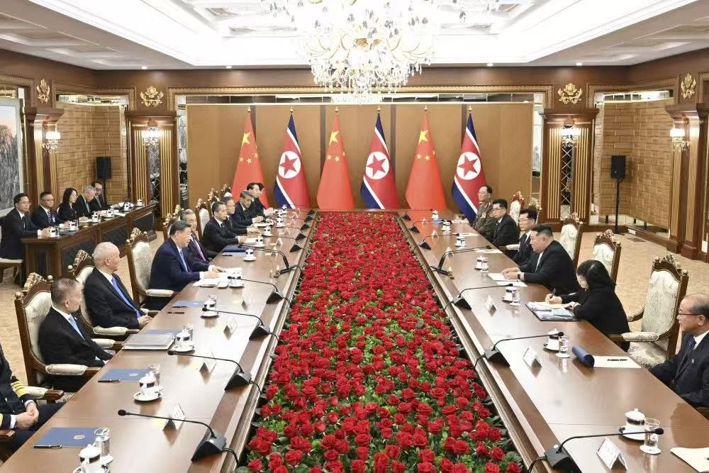 Xi Jinping announced his readiness to work with Kim Jong-un to take bilateral ties to a new level.