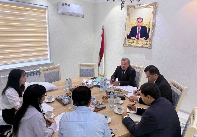 Tajikistan and China are expanding cooperation in secondary vocational education.