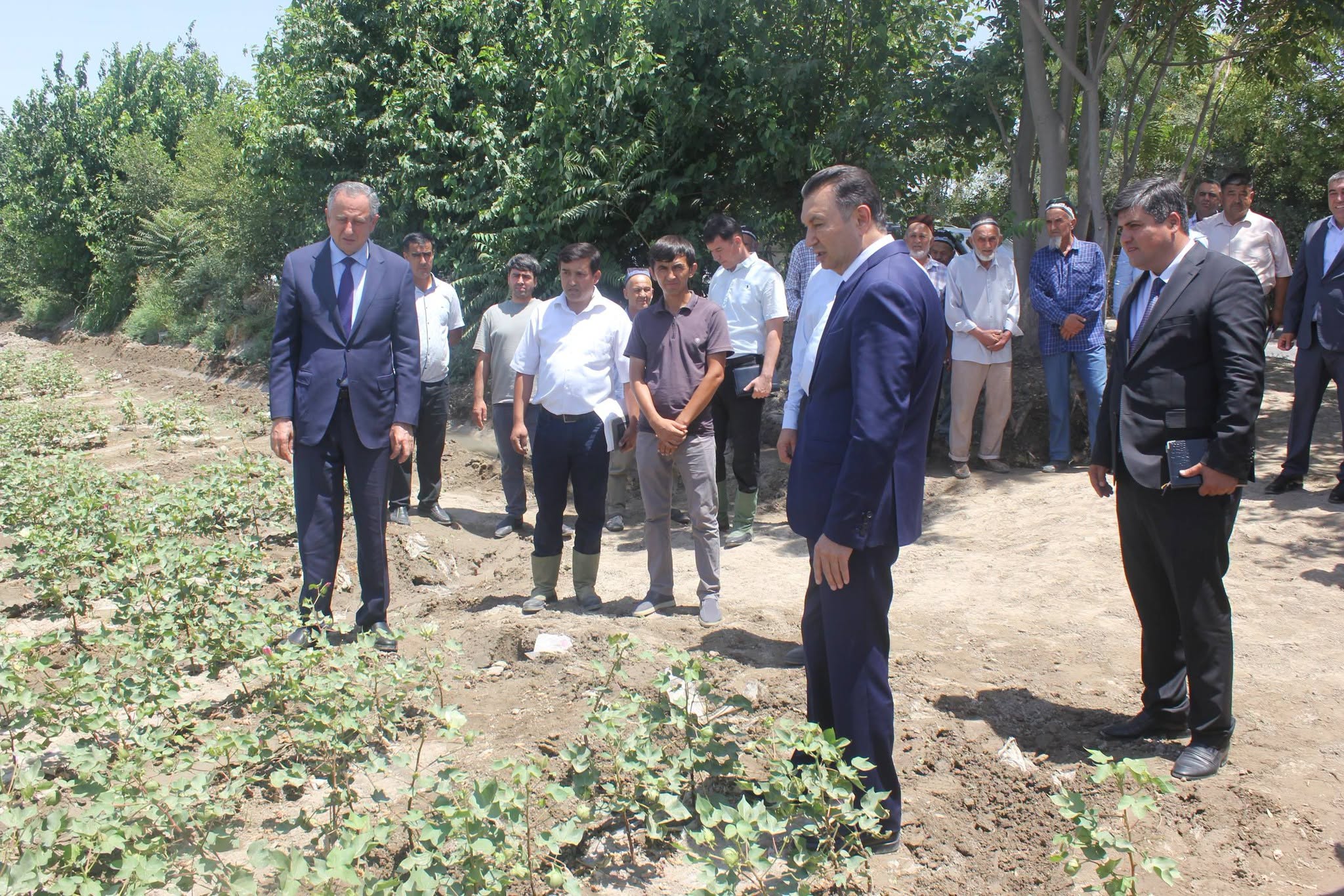 Kokhir Rasulzoda got acquainted with the implementation of major projects in the Khatlon region