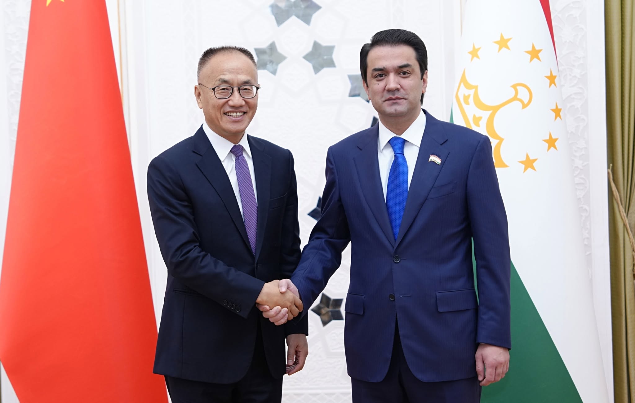 Tajikistan and China discussed expanding cooperation and new development projects