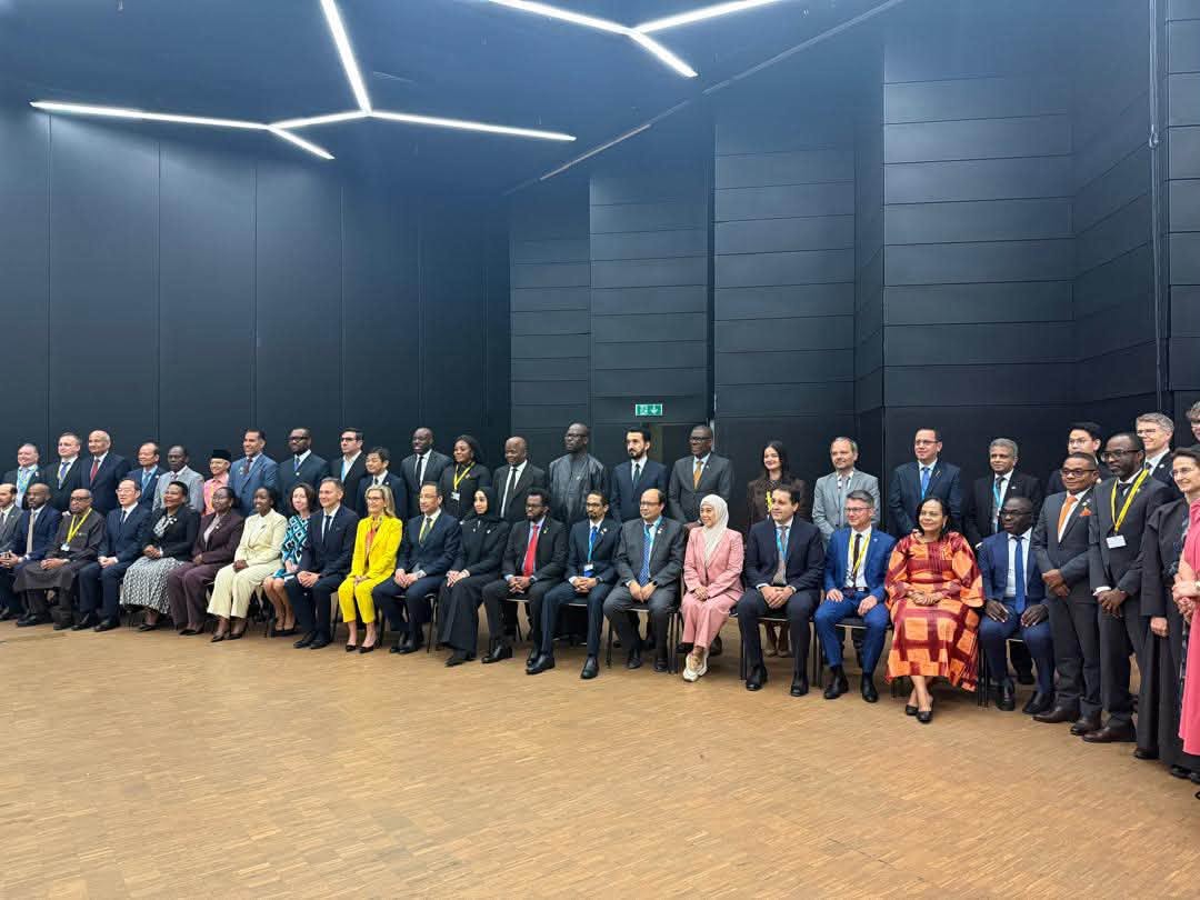 Tajikistan's AI initiatives were presented at the Geneva summit.