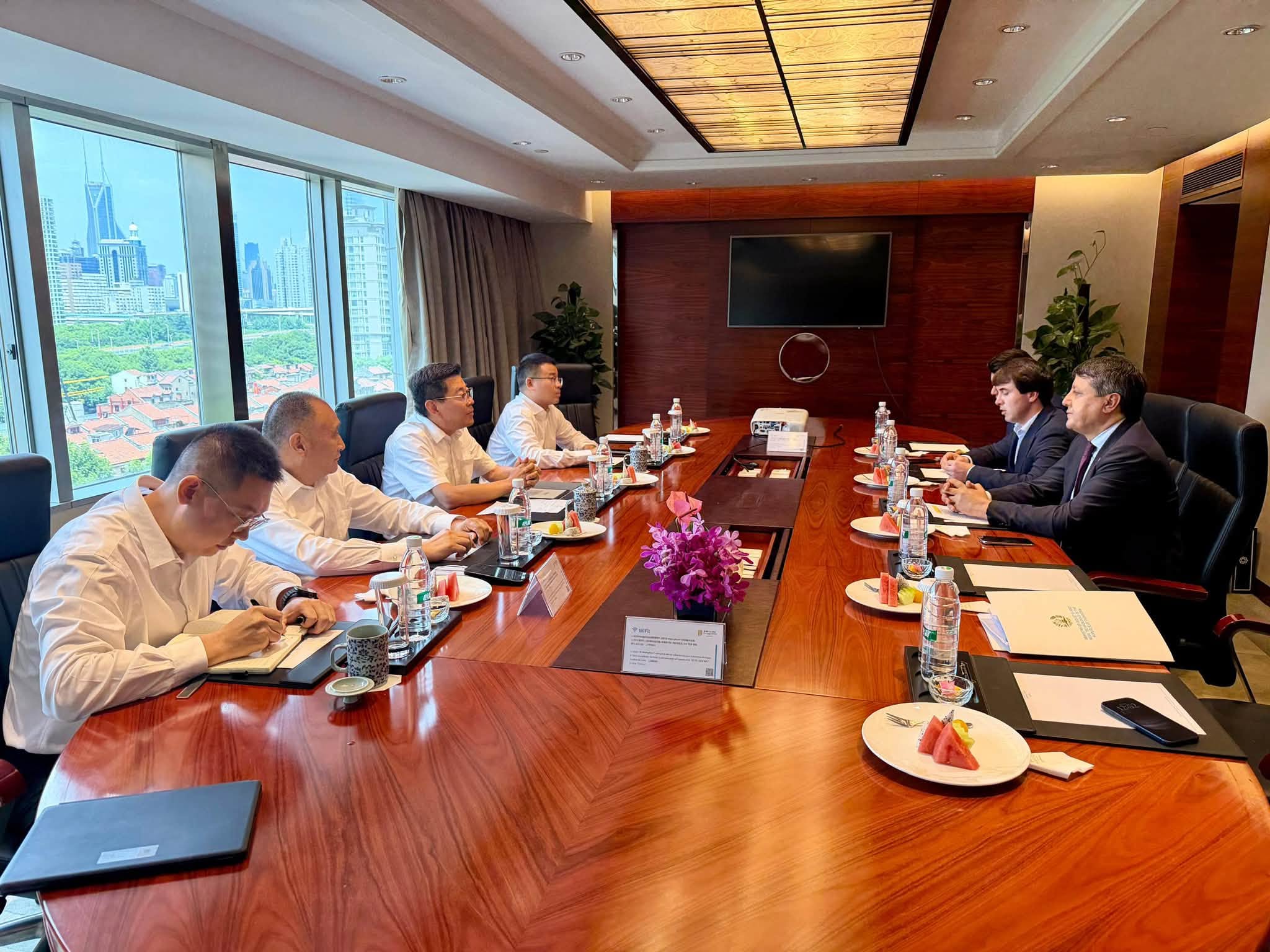 Tajikistan and Huayou discussed cooperation in lithium mining.