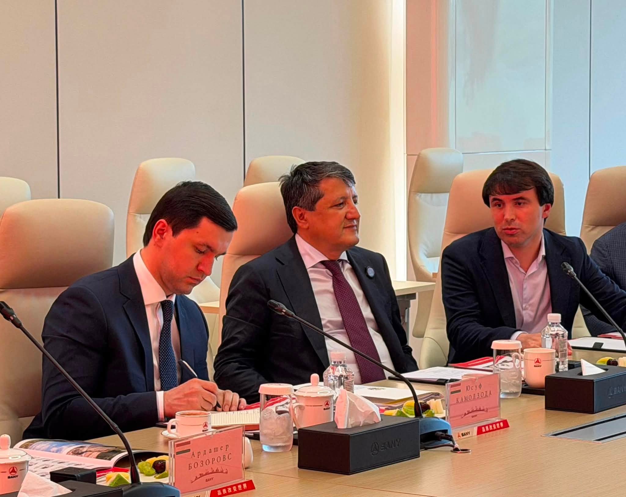 Tajikistan and SANY considered projects to produce specialized electric vehicles
