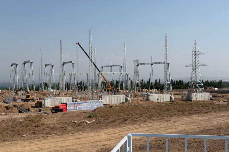 A 250 MW solar power plant will be completed in the Asht district by the end of the year.