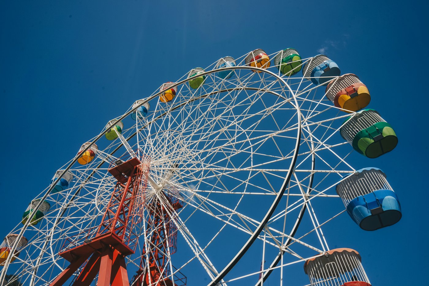 Worn belts and malfunctions were found at more than 150 amusement parks in Tajikistan.
