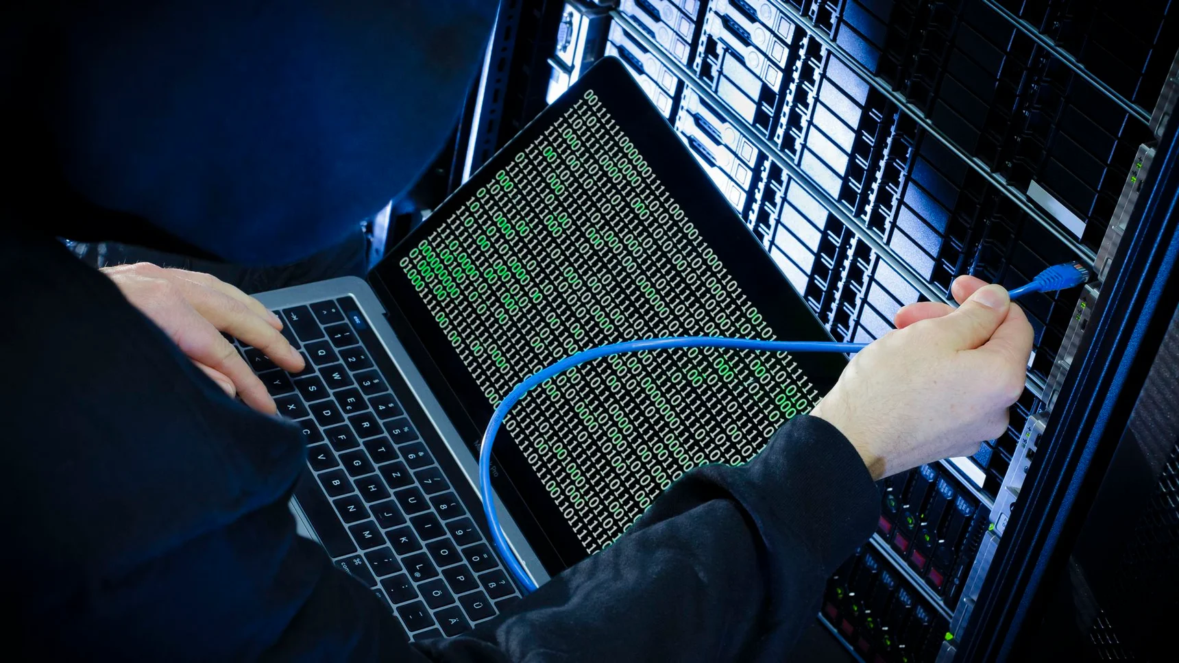 An accountant has been detained in the Jomi district in connection with a case of data falsification and causing material damage to businesses.