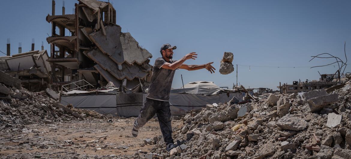 The UN has warned of a worsening humanitarian situation in Gaza.