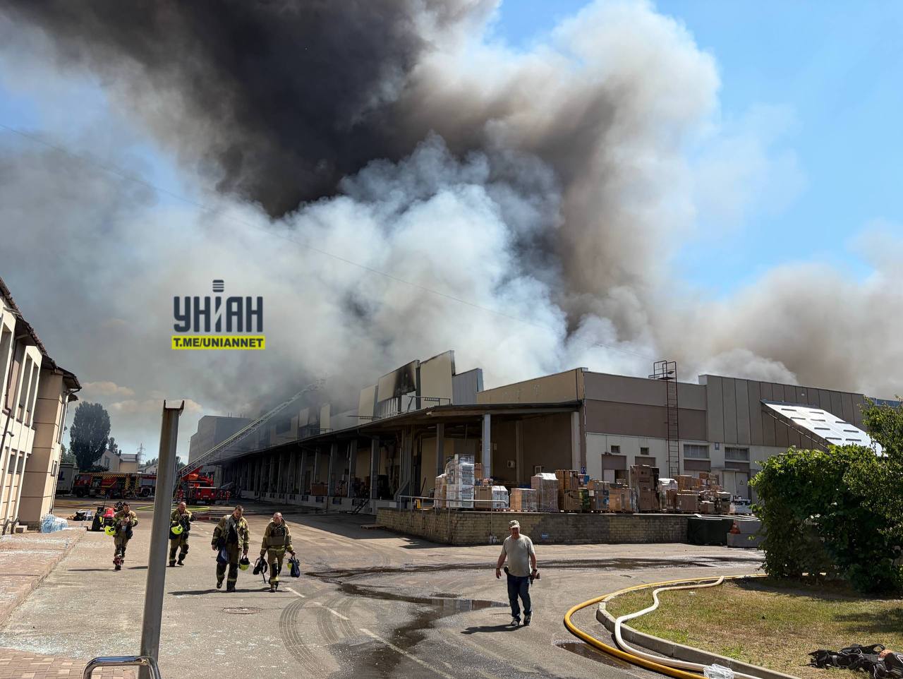 In Kyiv, 13 people were killed and 90 were injured as a result of a massive attack.