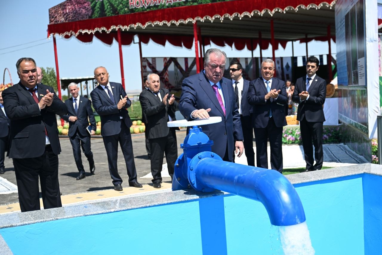 A 12-kilometer irrigation line was opened in Devashtich