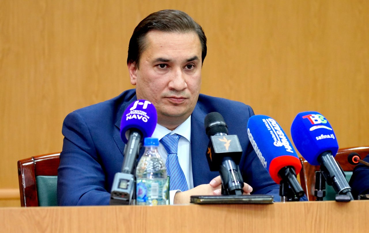 Tajikistan's airports handled over 1.5 million passengers in six months.