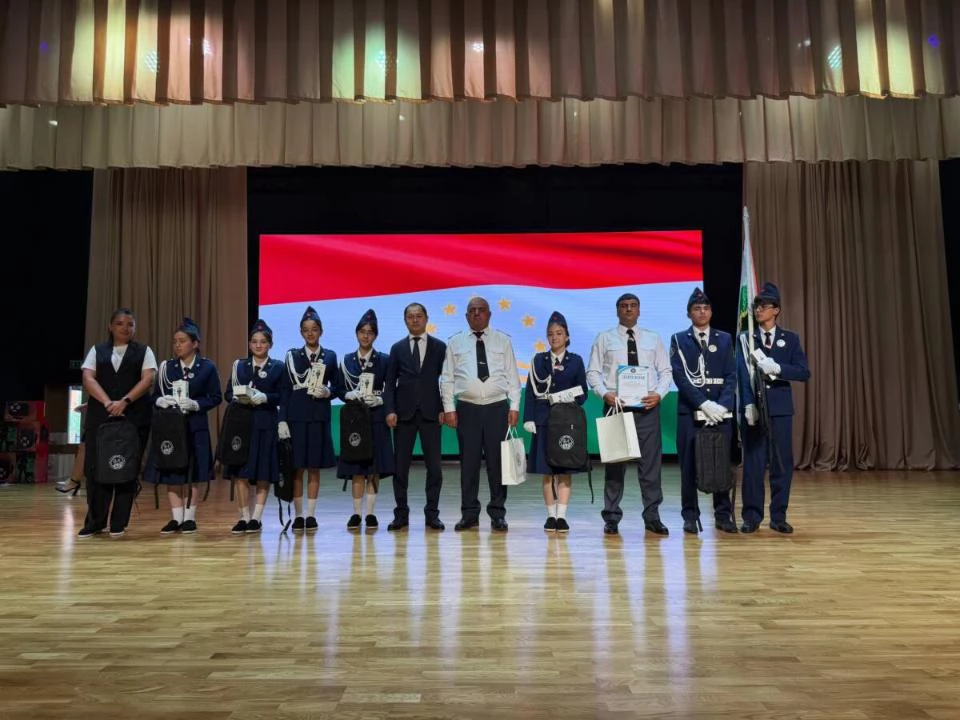 The Tajikistan team took part in the CIS Youth Traffic Police meeting.
